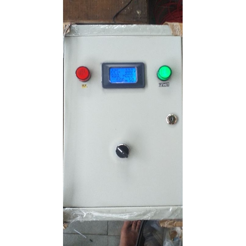 Box panel surya PLTS 1000watt off grid