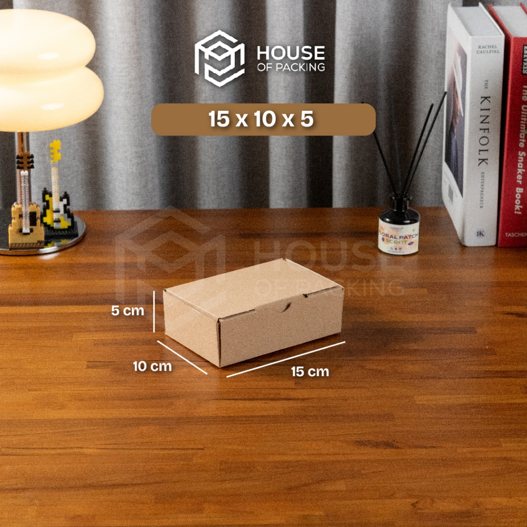 

Kardus Box Die Cut 15x10x5 CM Dus Polos Packing Hampers