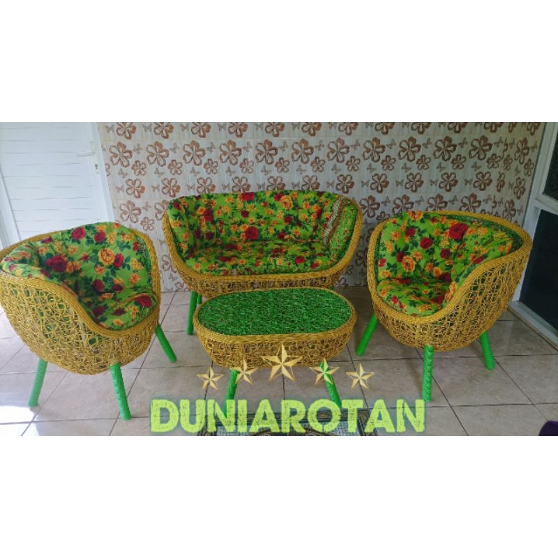 set kursi tamu brekele rotan sintetis