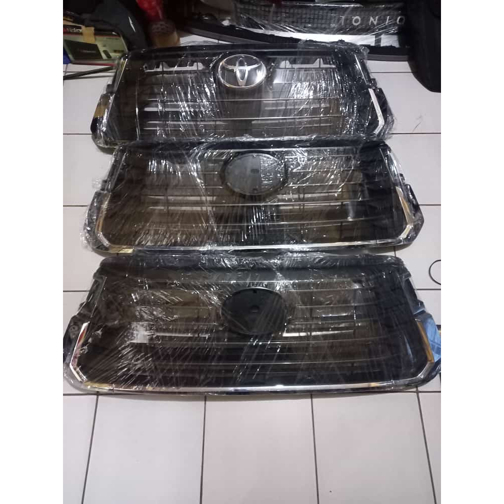 Grill Innova Reborn Facelift 2021 - 2023