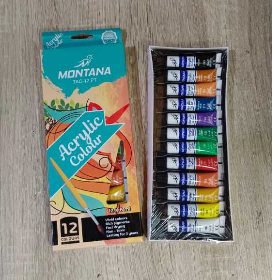 

cat acrylic Montana 12 w 6 ml