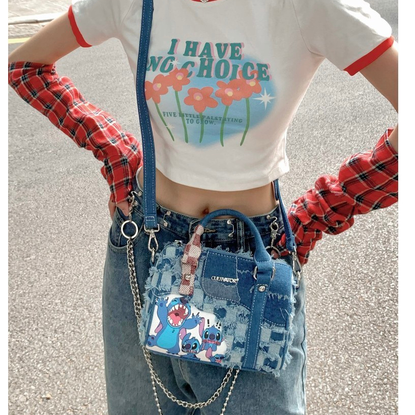 PINK MALL-Kultivator Asli Niche Disney Resmi Stitch Denim Robek Jahitan Selempang Tangan Memegang Ba
