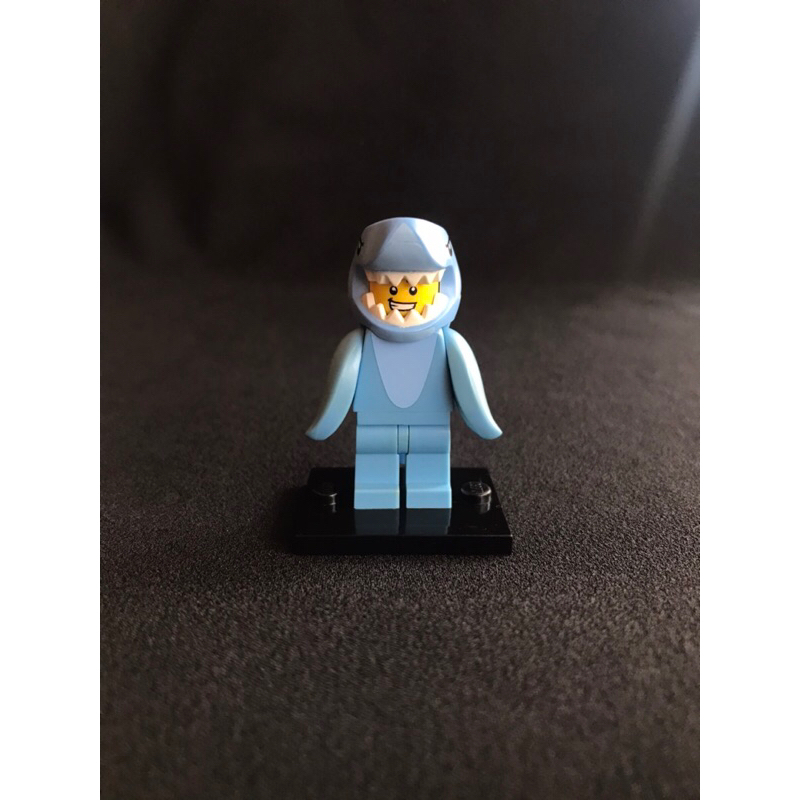 LEGO Minifigures - Series 15: Shark Suit Guy