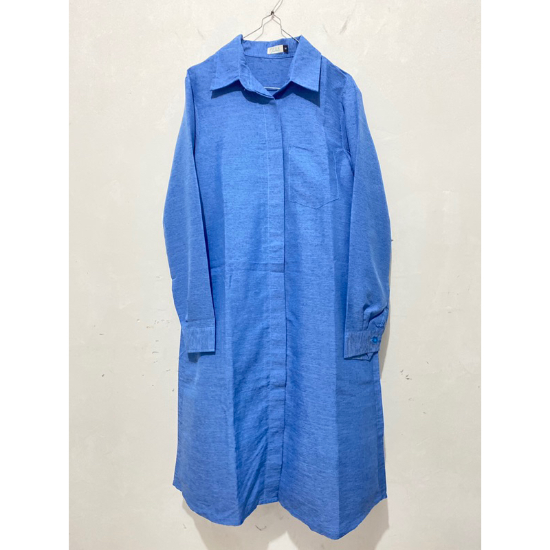 Preloved Kemeja Tunik Polos Katun Biru Muda Biru Jeans Denim uk M