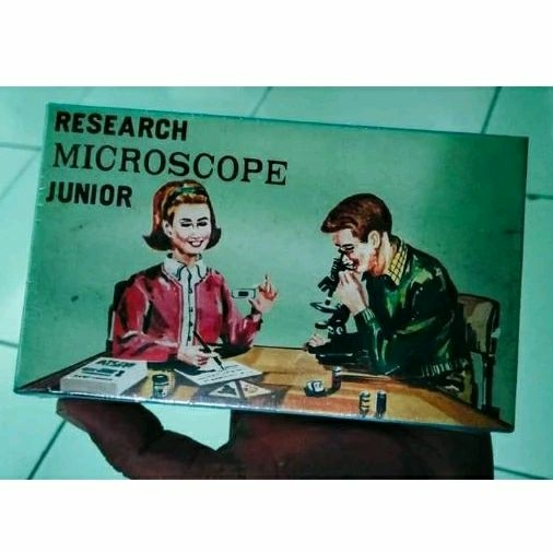 Mainan Mikroskop NOS (New Old Stock)