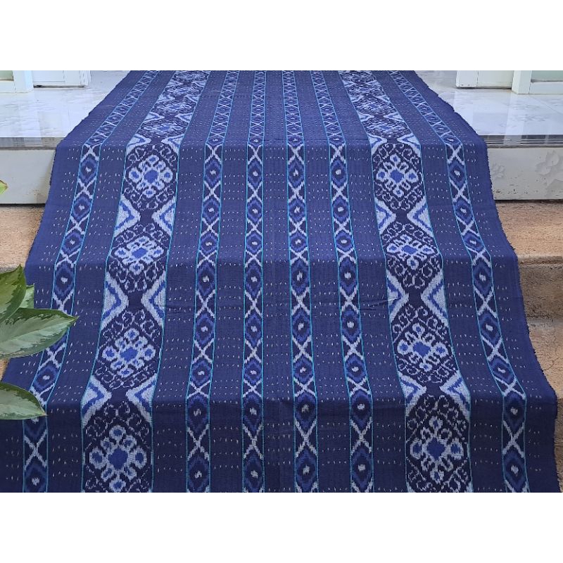KAIN TENUN BLANGKET DESA TROSO NAVY/DONKER