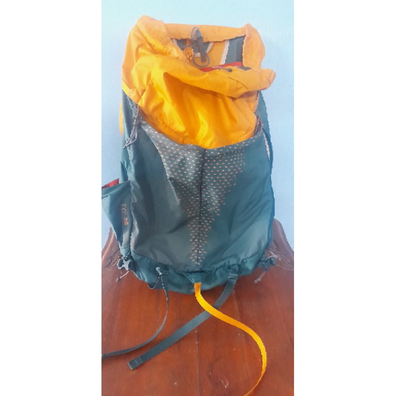 kelty zyp 38