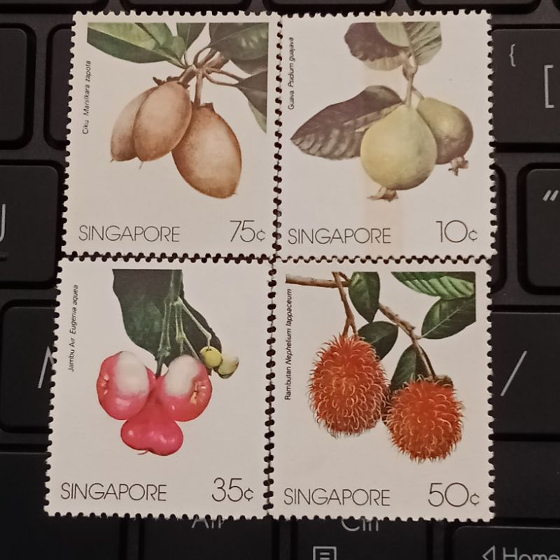 

Perangko Singapura 4 Keping Fruits in Singapore All Set Mint - Prangko