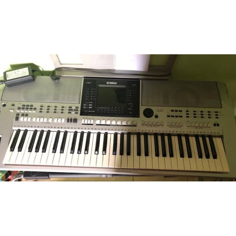 Keyboard Yamaha PSR S900