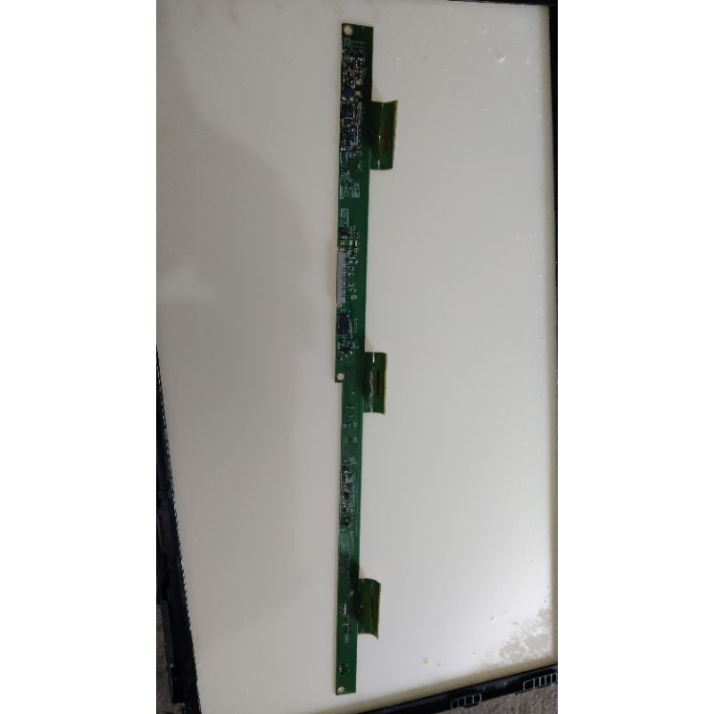 TCON POLYTRON 22D900 T CON PLD22D900 TCON 22INCHI