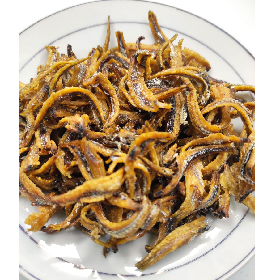 

TERI JENGKI GORENG GARING ASLI MEDAN / TERI JENGKI GORENG KEMASAN SACHET 35 GRAM