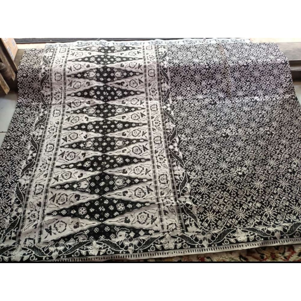 LAR GURDA SARUNG BATIK LAR GURDA SERIES KALENGAN ASLI