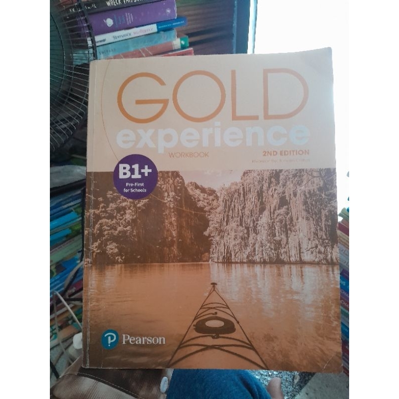 Buku gold experience B1+ workbook