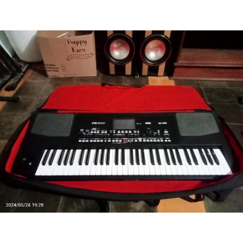 KORG PA300 V2 SEGEL smi normal mulus