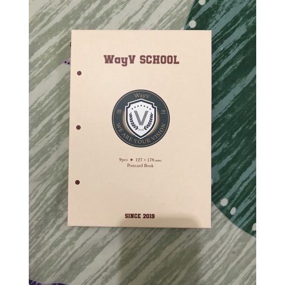 

Laris sharing wayv back to school wayv b2s