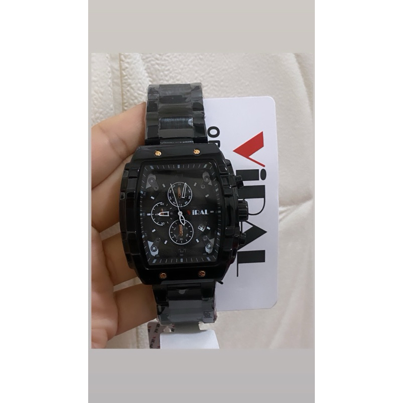 Jam Tangan Cowok Model Petak Full Hitam