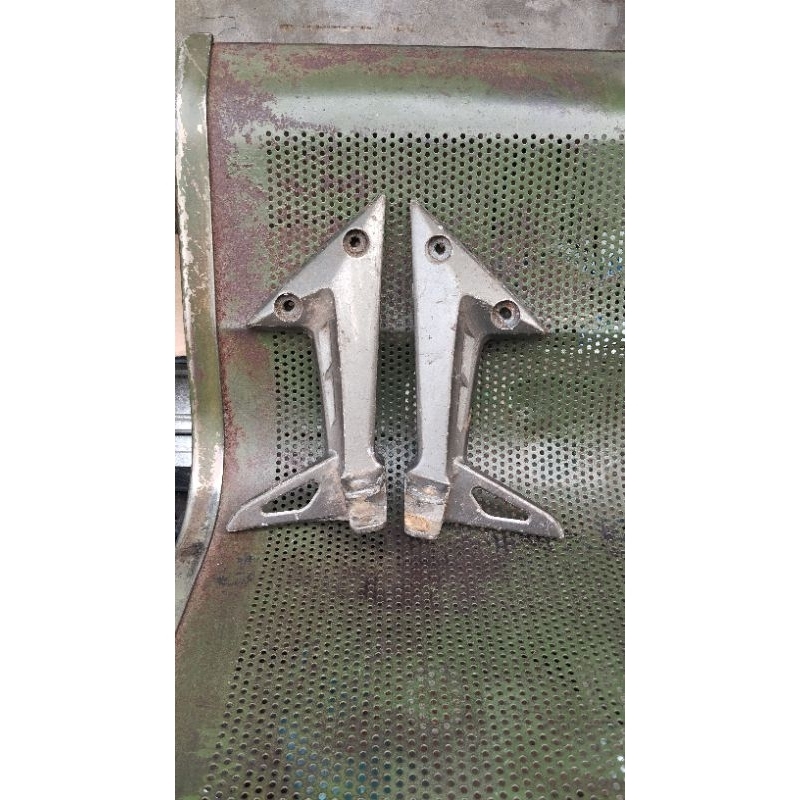 footstep belakang yamaha jupiter mx 135