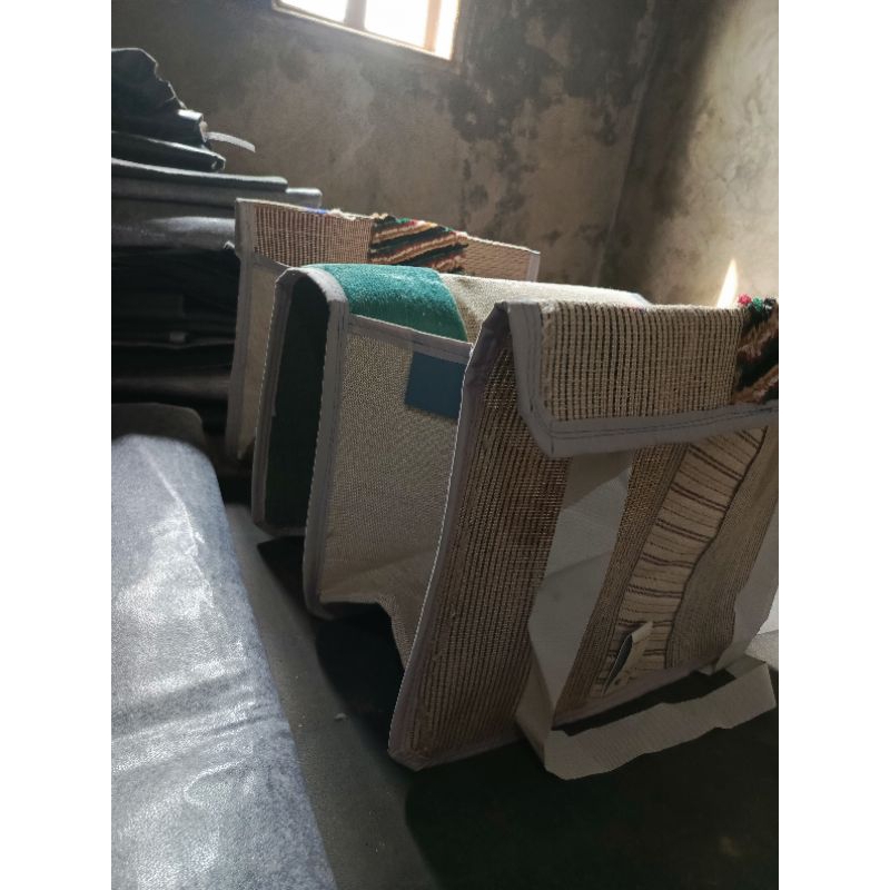 Tas bronjong goni tas motor tas kurir