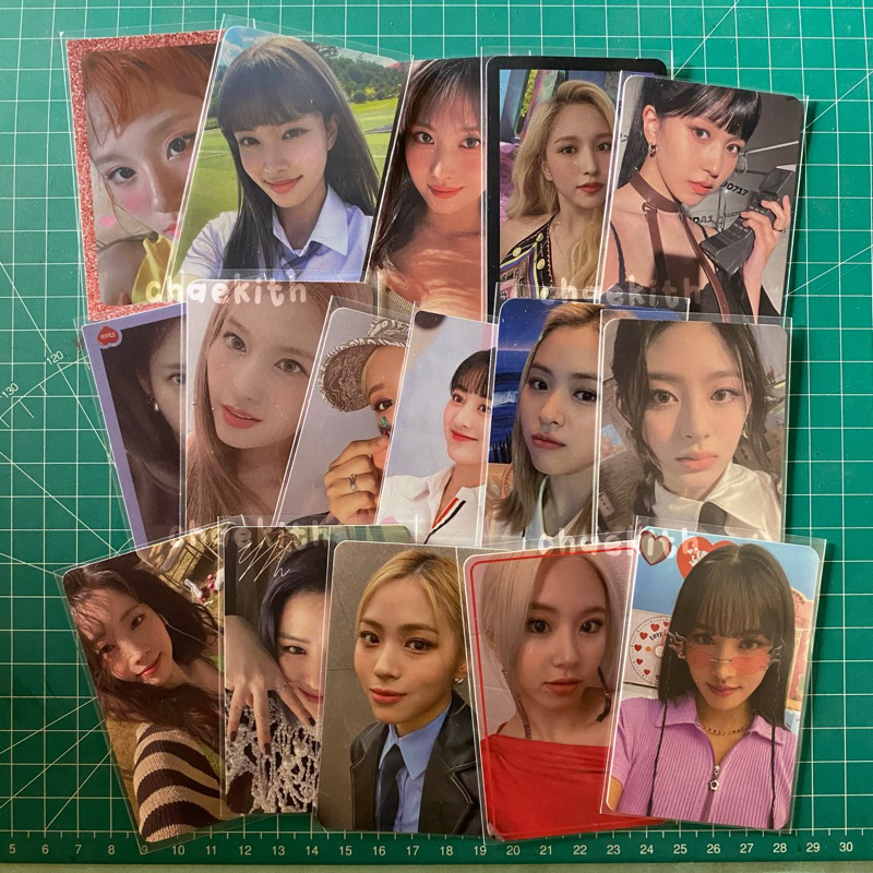 itzy ryujin wannabe sign nbd tennis soundwave stayc yoon seeun kacamata kepang stereotype photocard