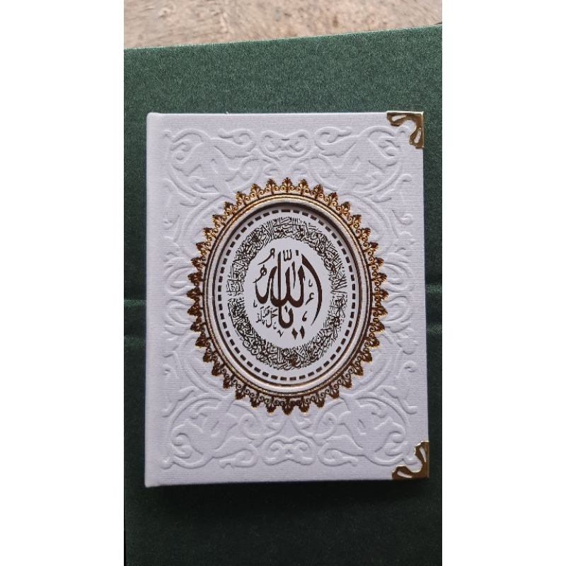 yasin hard cover poil full embos.