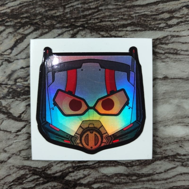 

Stiker Hologram Marvel Ant Man Square