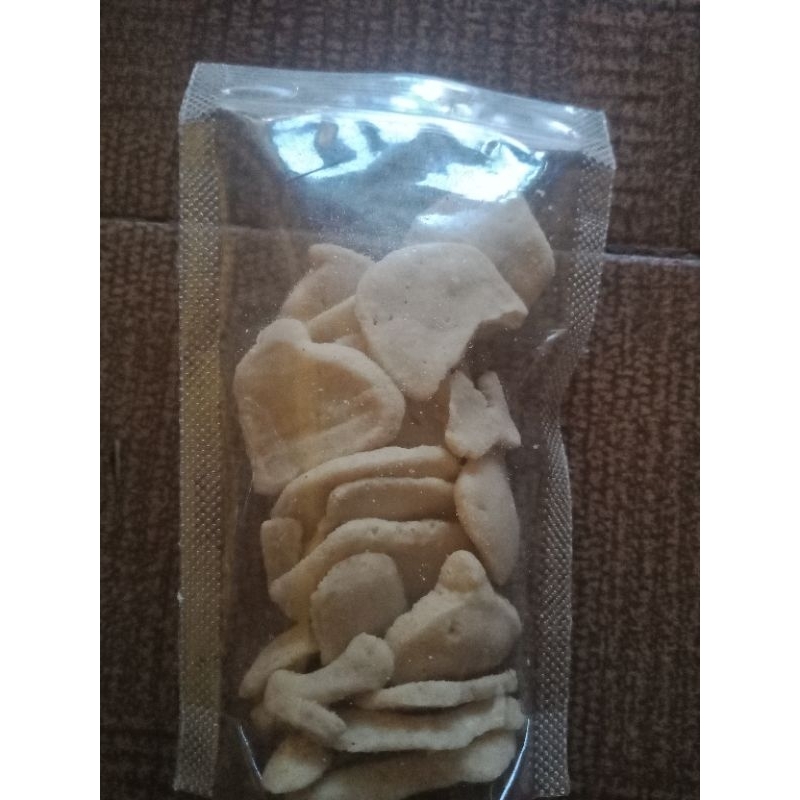 

basreng pedas haifa 35g