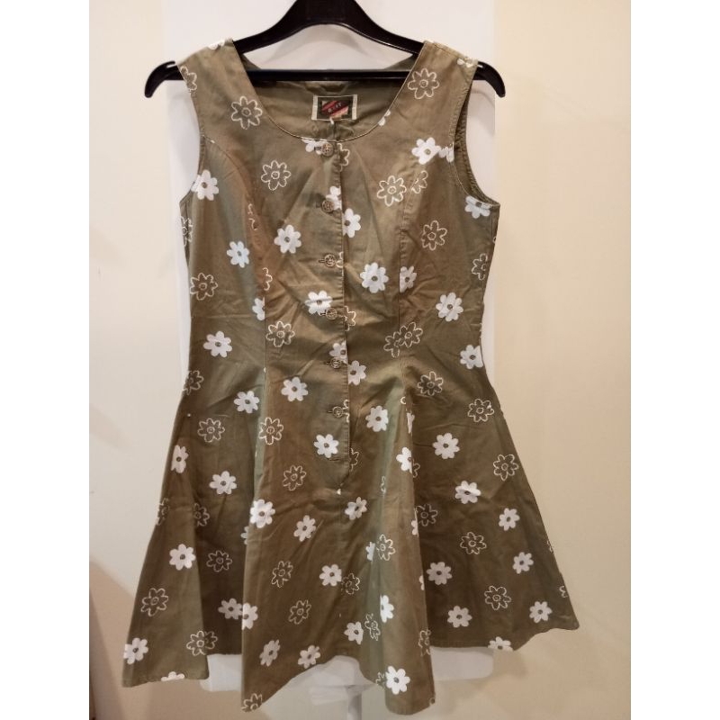 Dress bunga-bunga-Preloved