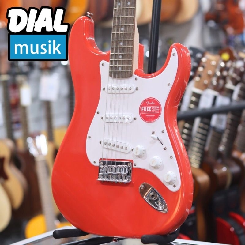 Squier Bullet Stratocaster Hardtail Laurel Fiesta Red