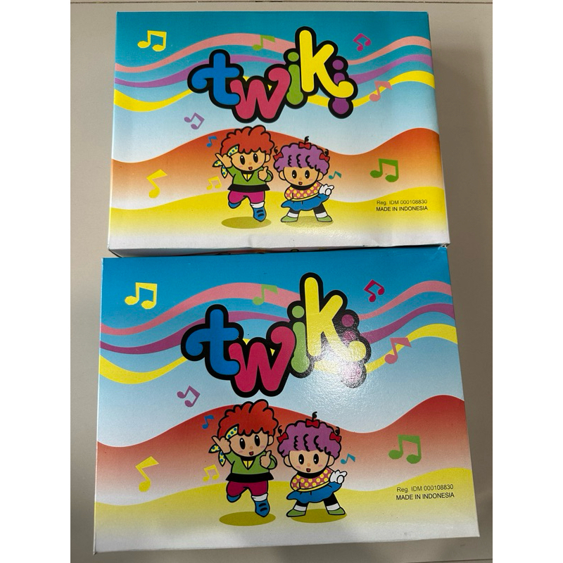 Twiki / kaos kaki Twiki / kaos kaki sekolah Twiki
