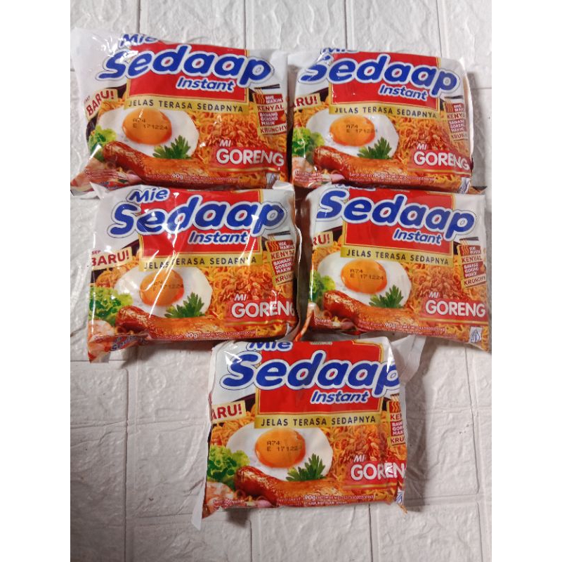 

Mie Sedaap Goreng isi 5