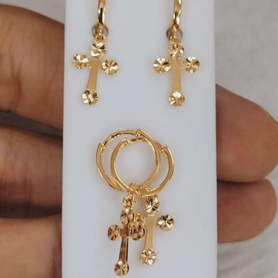 anting gipsi model salib tanpa mata variasi emas 70% 700 70 % 16k