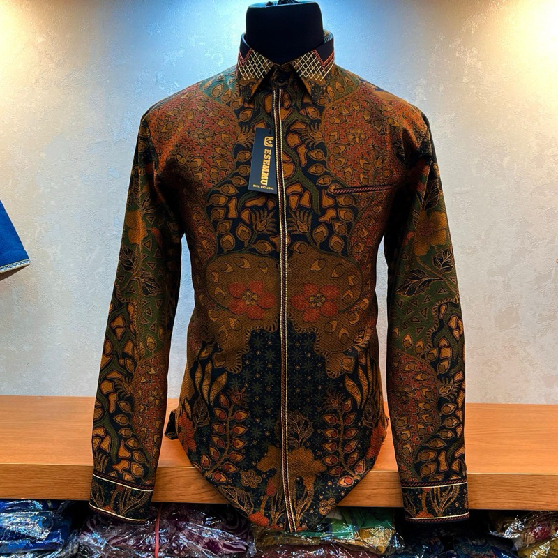 KEMEJA BATIK PRIA LENGAN PANJANG BAHAN DOLBY COMBINASI JAITAN SMOCK SEMI JAS EXCLUSIVE THAMRIN CITY 