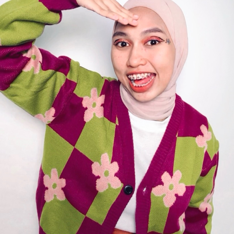 Tasya Cardigan | Kardigan crop rajut bunga