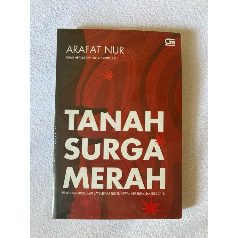 Tanah Surga Merah