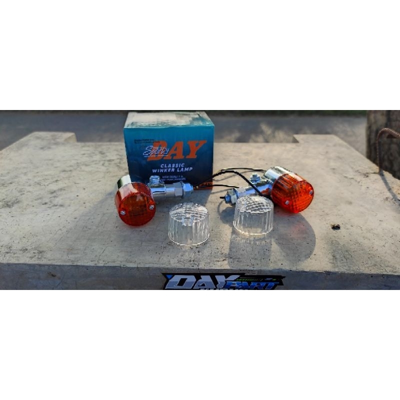 lampu reting sein sen reteng lampu signal palu bundar bulat kotak merk day doble mica LAMP SEIN RITI