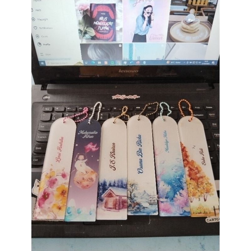 

GENMAPRINTSHOP|AKRILIK BOOKMARK_TEBAL_2MM