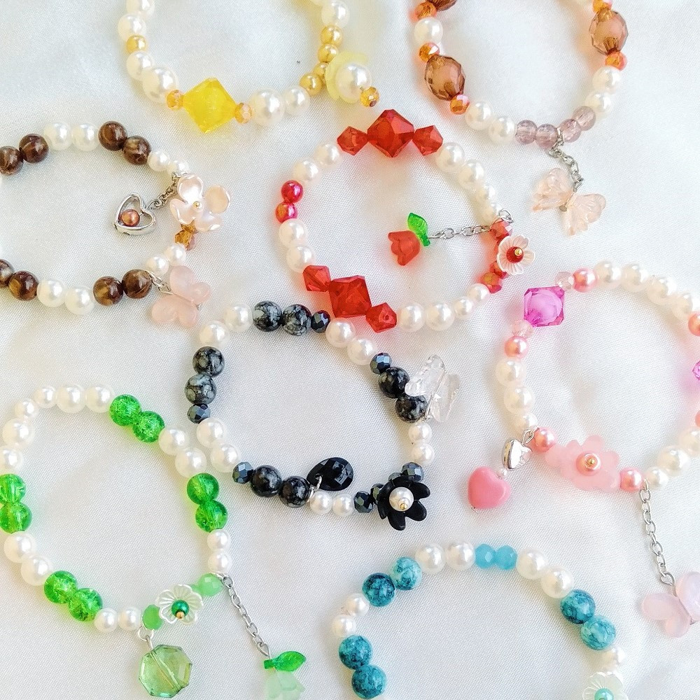 Gelang Karet Manik Aesthetic - Yuta Beads | Gelang Karet Manik | Gelang Manik - Manik | Gelang Aesth