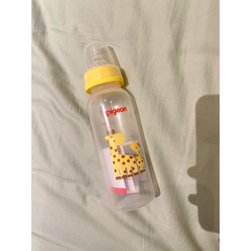 Botol Susu Pigeon Standard Peristaltic nipple/ Anti Kolik 240ml
