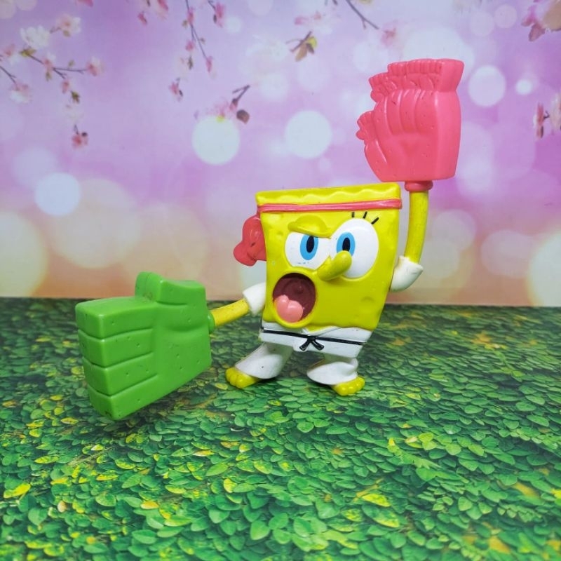 Spongebob karate Figure Mainan Happy Meal McD Viacom