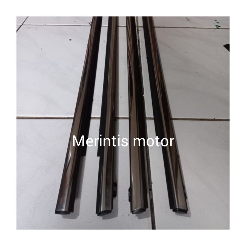 1 set pelipit kaca avanza vvti lama crhome