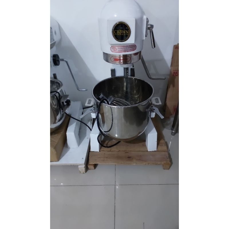 Mixer Planetary B-15 Liter Roti, Donat dan bolu Crown