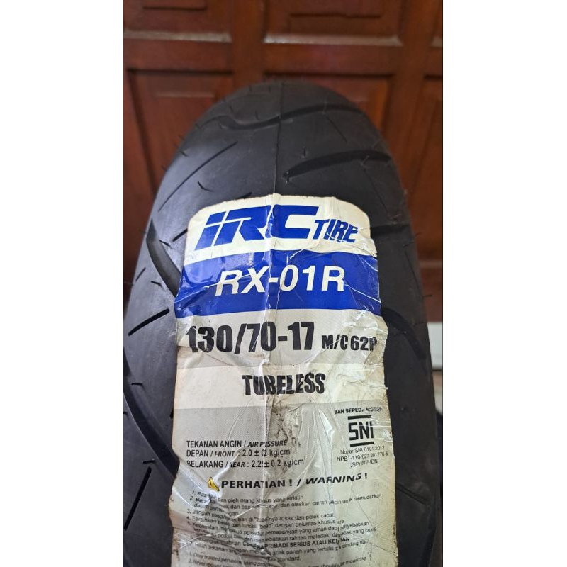 Ban luar IRC RX-01R 130/70-17 Tubeles