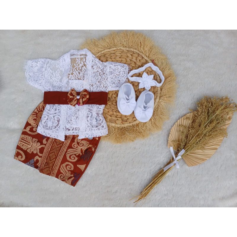 Kebaya Bayi 3/6/7 bulan Brokat SONGKET 1 set lengkap Dengan SEPATU BANDO