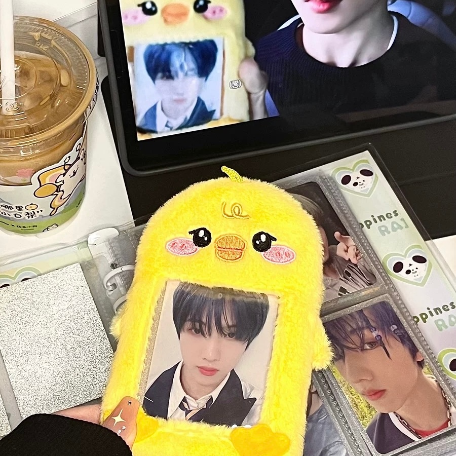 

NCT Cute Duck Plush Card Holder with Keychain Campus Card Bag Idol Photocard Bus Card ID Credit Card Protective Case Stationery