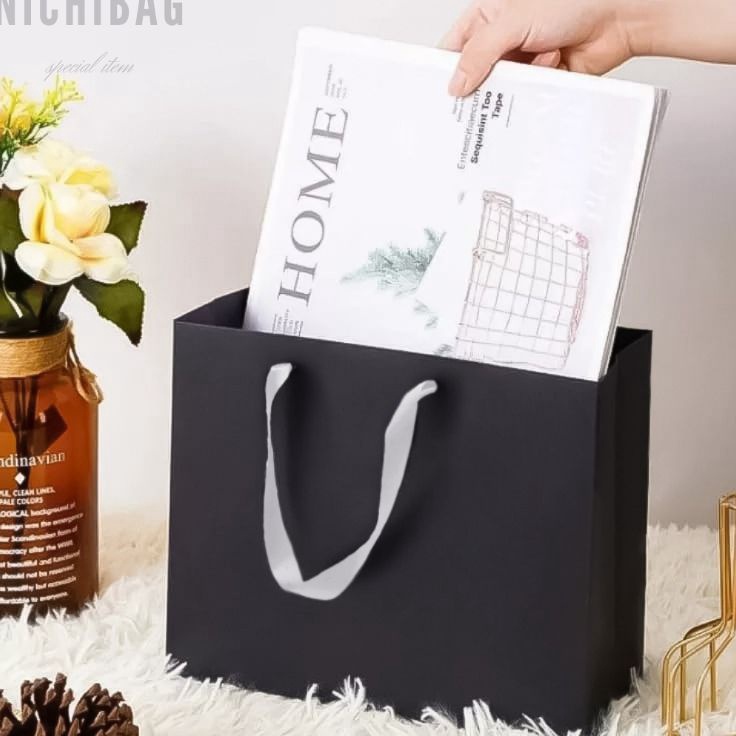 

Pilihan Terbaik PREMIUM PAPER BAG KADO 271222 PAPER BAG WEDDING KANTONG HADIAH TAS KADO PAPER BAG ANNIVERSARY GIFT BAG PAPER BAG PAPER BAG ANNIVERSARY PAPER BAG TAS KADO TAS HADIAH GIFT BAG