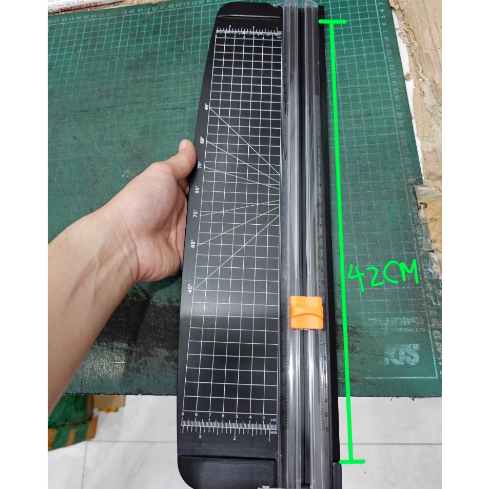 

Model Baru pemotong kes A3 dorong tarik paper cutter A3 plastik