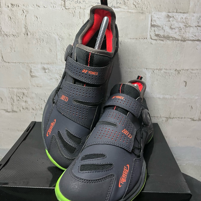 Sepatu Badminton YONEX BOA 88Dial