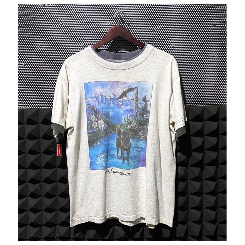 Kaos 90’s Art Habitat & River by Prairie Mountain & Sherry Shipley Single Stitch Atas bawah