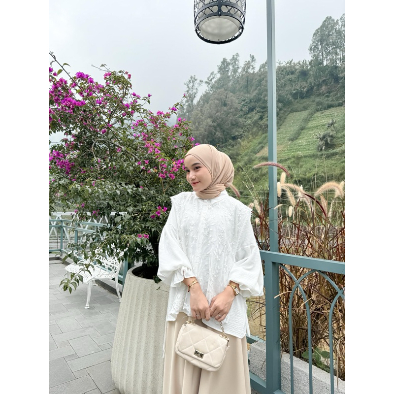 [LOCANA LABEL] QUINZY SET BLOUSE