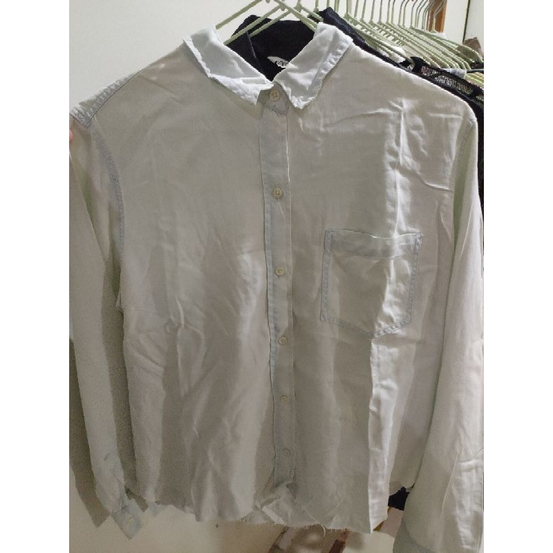 (Preloved) Atasan Wanita atau Kemeja Zara Soft Denim Size XS